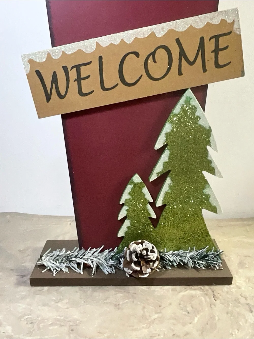 VTG Wooden Welcome Cardinal Birdhouse With Christmas Tree Underneath